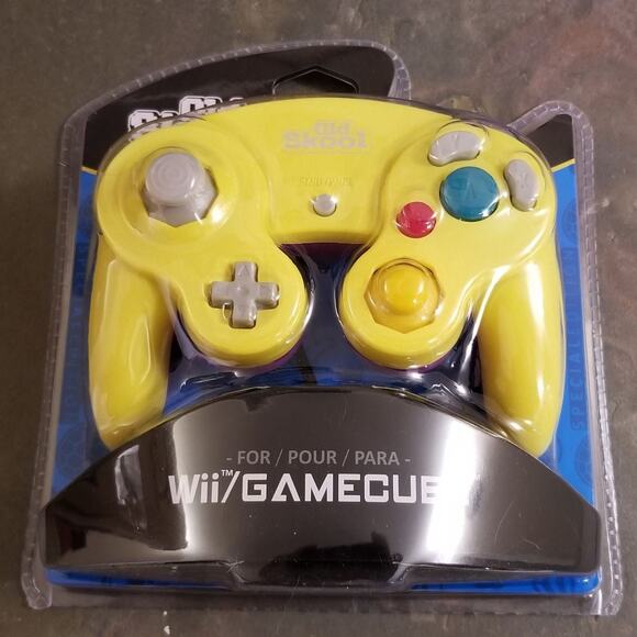 Gamecube Controller, Yellow (NEW) - Nintendo - Old Skool - Picture 4 of 7